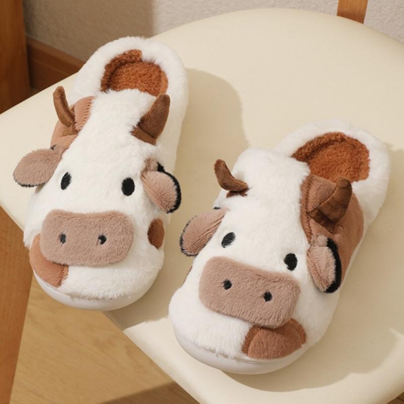 Winter Indoor Outdoor Slippers for Women Cartoon Cow Slippers Funny Novelty Soft Warm Slider