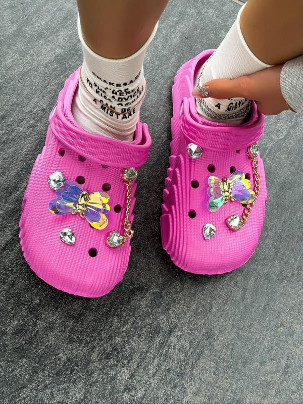 Women's Cute Plain Color Clogs with Heart & Butterfly Design Charms, 1 Pair Trendy Novelty Clogs with Rhinestone Decor Shoe Charms, Fashionable Non-slip Shoes for Indoor & Outdoor Wear