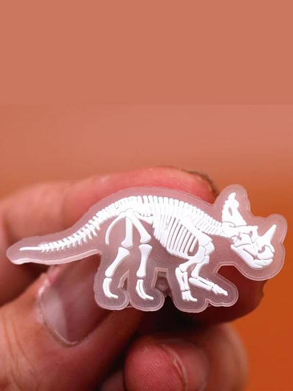 Cute Cartoon Dinosaur Shoe Charm, 14pcs Glow in the Dark Shoe Decoration, Luminous Shoe Decoration for Girls & Women, Shoes Decorations for Clogs, Sandals, Slippers, Sneakers