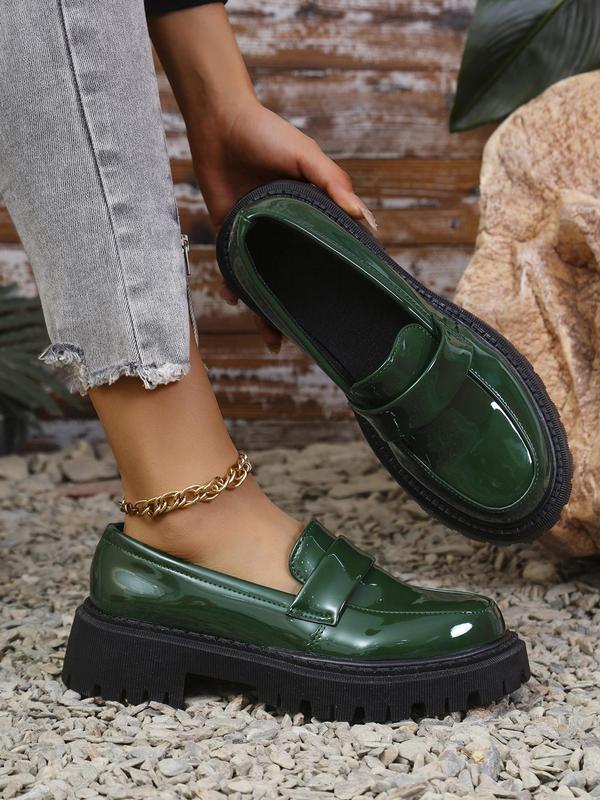 Fashionable Green Belted Platform Loafers, Casual Versatile Round Toe Slip on Shoes for Women, All-match Commuter Shoes for Work & Daily Wear