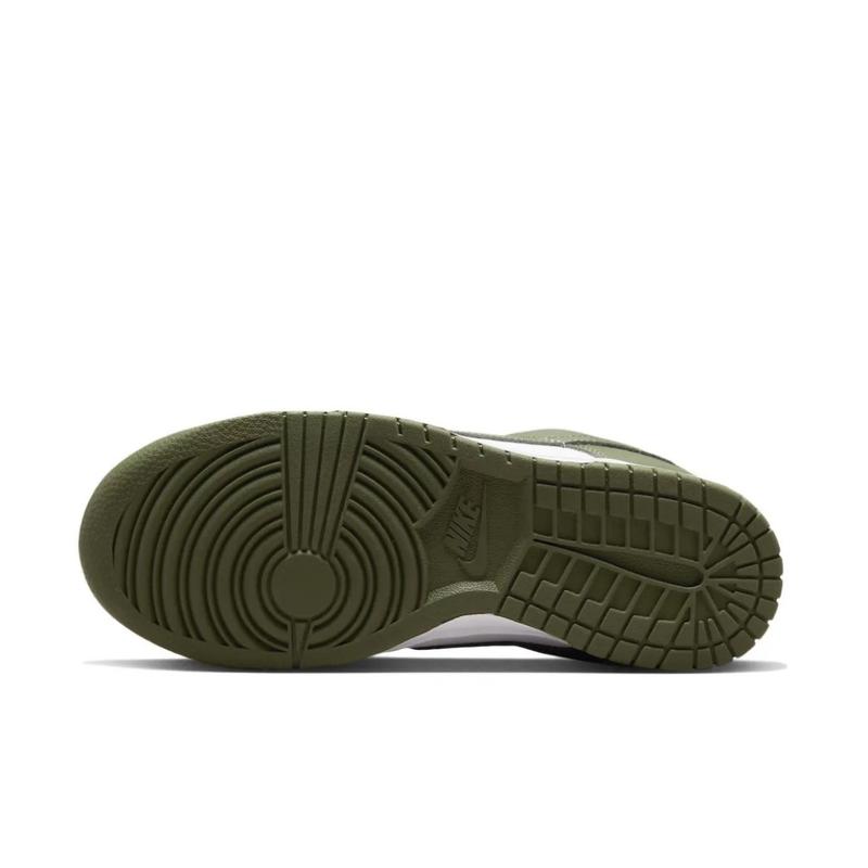 Nike Dunk Low 'Medium Olive' Women's Casual Wear - Perfect for Everyday Use Sneaker