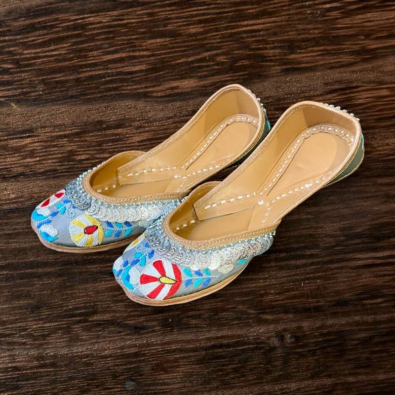 Traditional Handmade  Punjabi Jutti Flat Footwear Flatform Walking Shoes