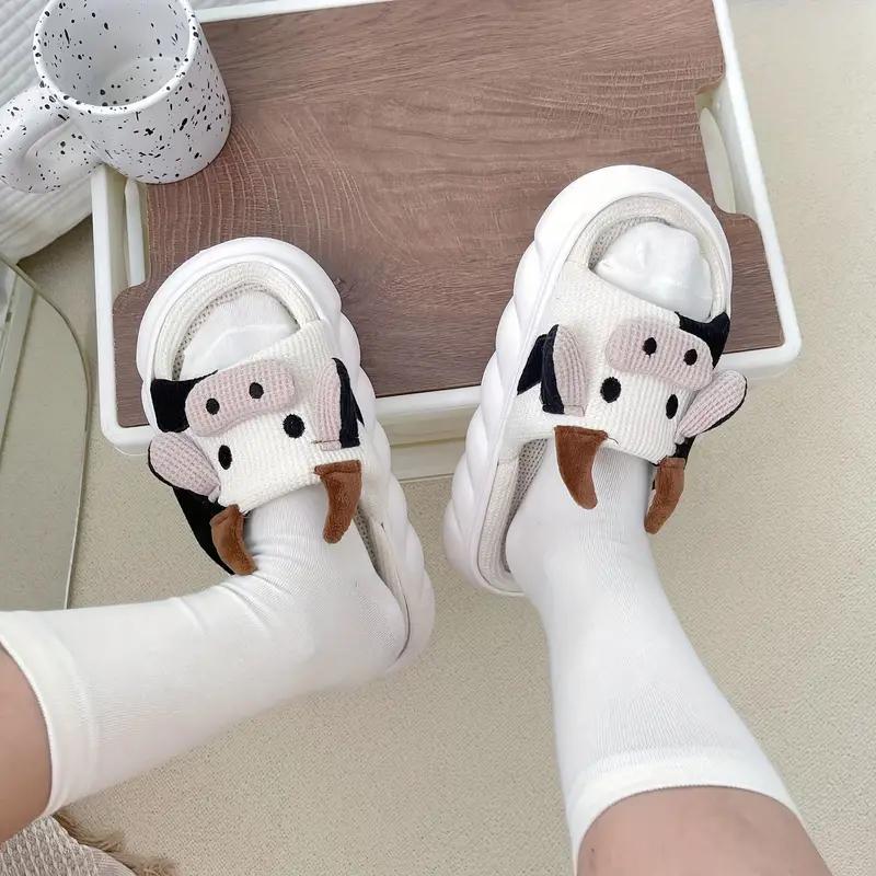 Women's Cow Design Plush Slippers - Cozy Winter Fabric Indoor Slippers with EVA Sole, Flax Insole, Cartoon Pattern - Professional Dry Clean or Washable Warm Soft Footwear for Autumn and Winter