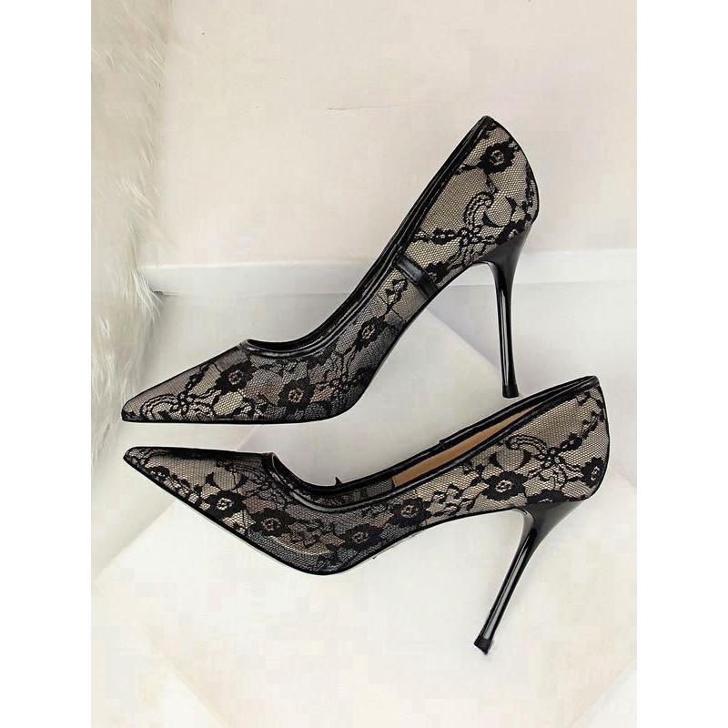 Fashion Casual Mesh High Heel Shoes for Women New Niche Celebrity Black Lace Stiletto Pointed-Toe Shoes Women's Fashion All-Matching Walking Shoes Classy Stylish Girl