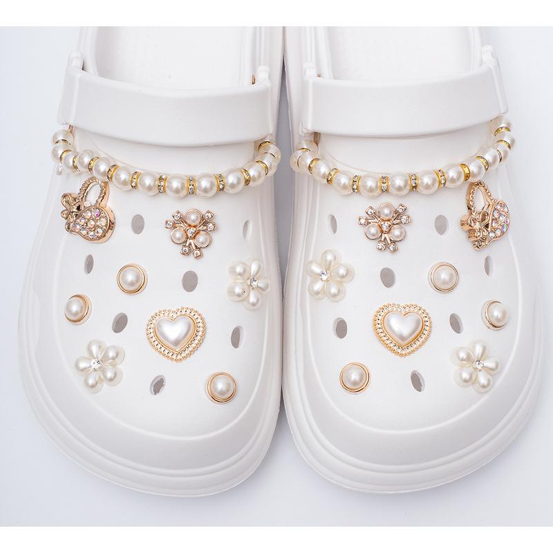 Cave Shoes Accessories Pearl Bear Chain Shoe Buckle Garden Beach Shoes Set Detachable DIY Matching