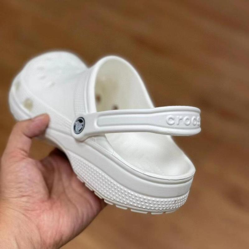 HOT SALE IN SUMMER!CORCS Neutral Beach and Home Casual Slippers Hole Shoes Cave Shoes Men's Beach Shoes Crocsclassic shoes are made of high quality materials and are comfortable to wear.