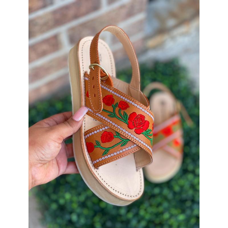 Rosas Orizaba Sandals