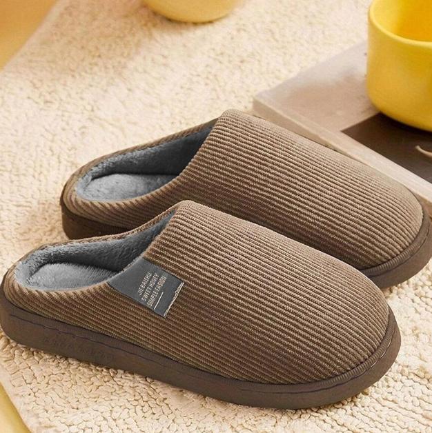 Men's Indoor College Style Slippers with Letter Tag Decoration - Footwear, Boy