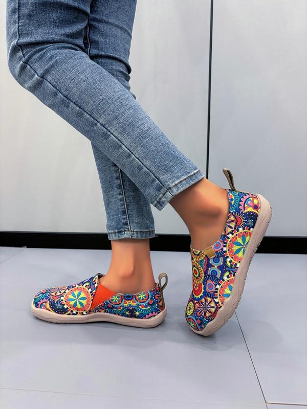 Women's Boho Style Colorful Printed Low Top Slip on Shoes, 1 Pair Casual Comfortable Round Toe Shoes for Daily Wear, Perfect for Students and Outdoor Activities