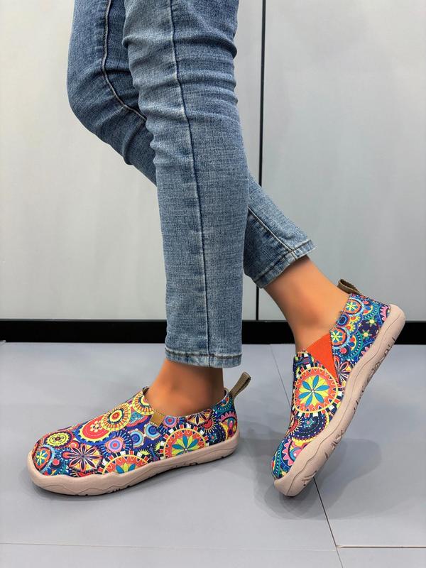 Women's Boho Style Colorful Printed Low Top Slip on Shoes, 1 Pair Casual Comfortable Round Toe Shoes for Daily Wear, Perfect for Students and Outdoor Activities