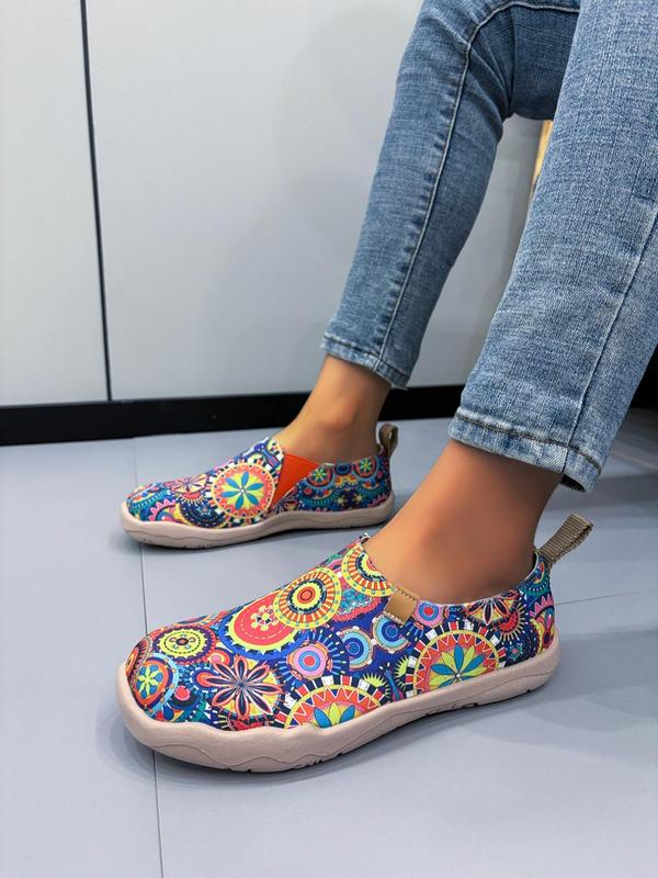 Women's Boho Style Colorful Printed Low Top Slip on Shoes, 1 Pair Casual Comfortable Round Toe Shoes for Daily Wear, Perfect for Students and Outdoor Activities