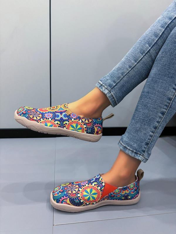 Women's Boho Style Colorful Printed Low Top Slip on Shoes, 1 Pair Casual Comfortable Round Toe Shoes for Daily Wear, Perfect for Students and Outdoor Activities