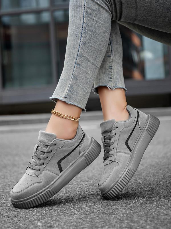 Women's Fashionable Lace Up Low Top Sneakers, Casual Comfortable Breathable Sports Shoes, All-match Round Toe Chunky Sneakers for Daily Wear