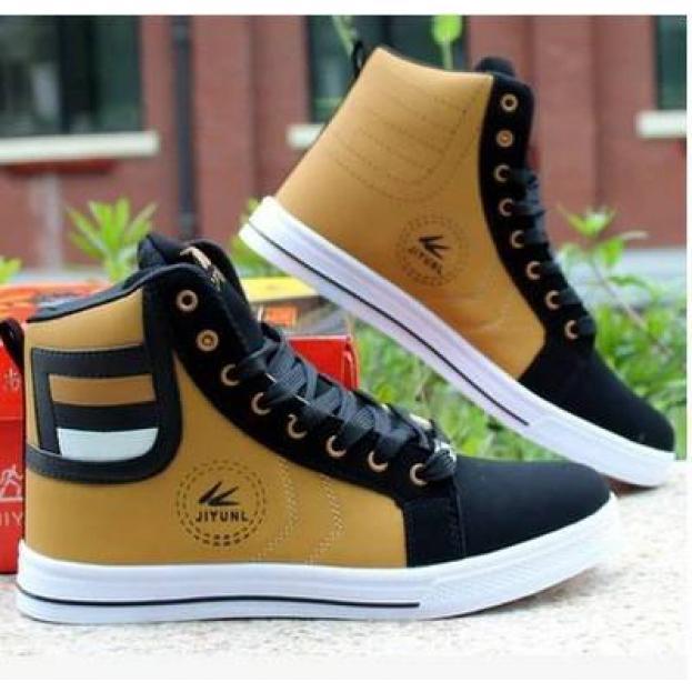 High-top shoes men's fall and winter 2024 new leather fashion casual shoes soft bottom versatile flat bottom board shoes