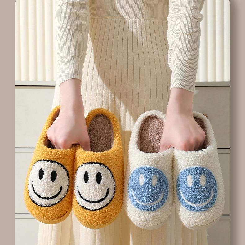 Comfort Women Soft Plush Smile Slippers Retro Slippers with Smile Face Happy Face Slippers Slip-on Cory Rubber Walking Shoes Footwear