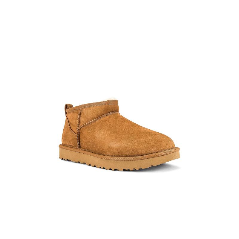 UGG Classic Ultra Mini Shearling Bootie in Chestnut