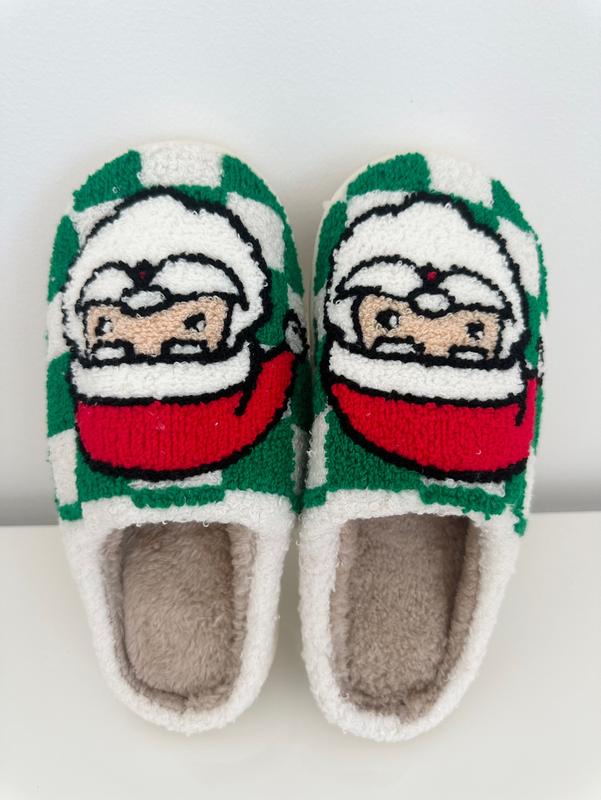 Festive Santa Green Checkered Cozy Slippers – Unisex Holiday Comfort