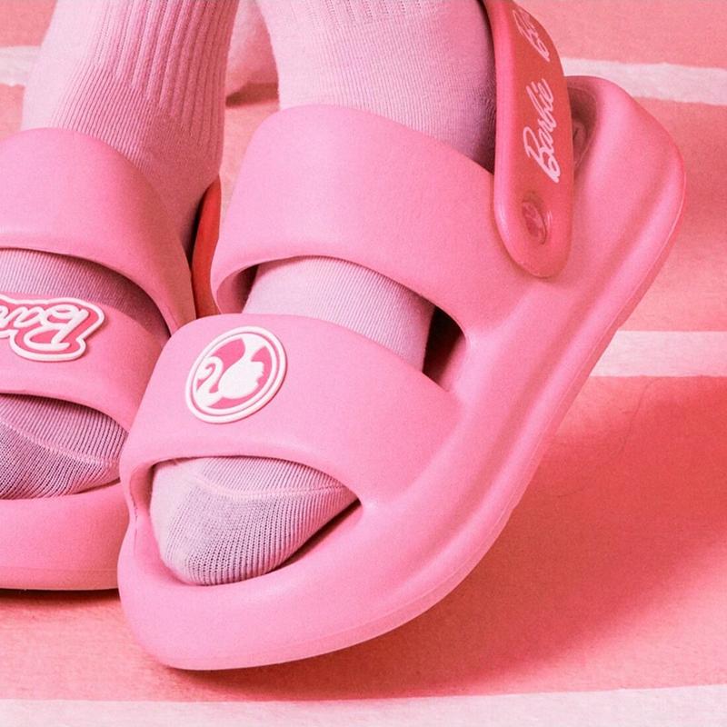 [Christmas Special] Miniso Barbie Daylight Glitter Collection Sandals(Rose Red And Green),Halloween Breathable Comfortable Toe Thong Sandals for Beach Back To School, Fashion All-match Sandals for Daily Wear.