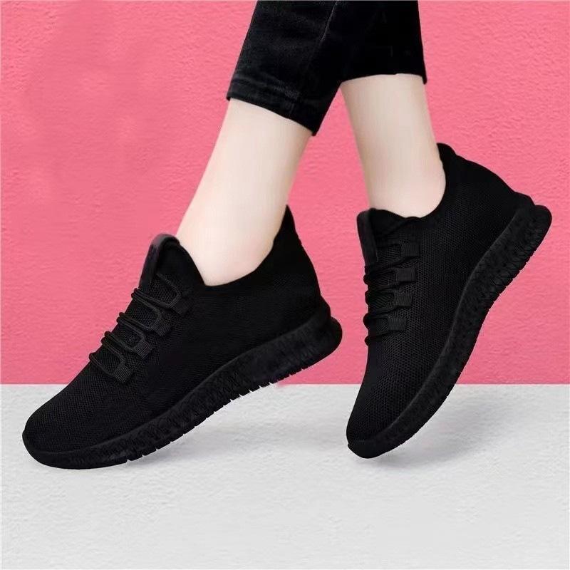 Women's Black Thin Shoes Kitchen Shoes for Work Breathable Non-Slip Soft Bottom Cloth Shoes Women's Casual Mom Shoes Mesh Surface Shoes