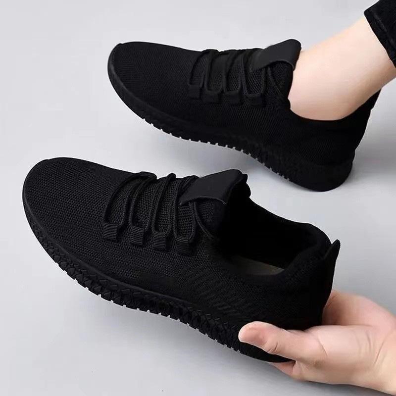 Women's Black Thin Shoes Kitchen Shoes for Work Breathable Non-Slip Soft Bottom Cloth Shoes Women's Casual Mom Shoes Mesh Surface Shoes