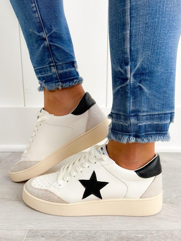 Distressed Star Detail Sneakers