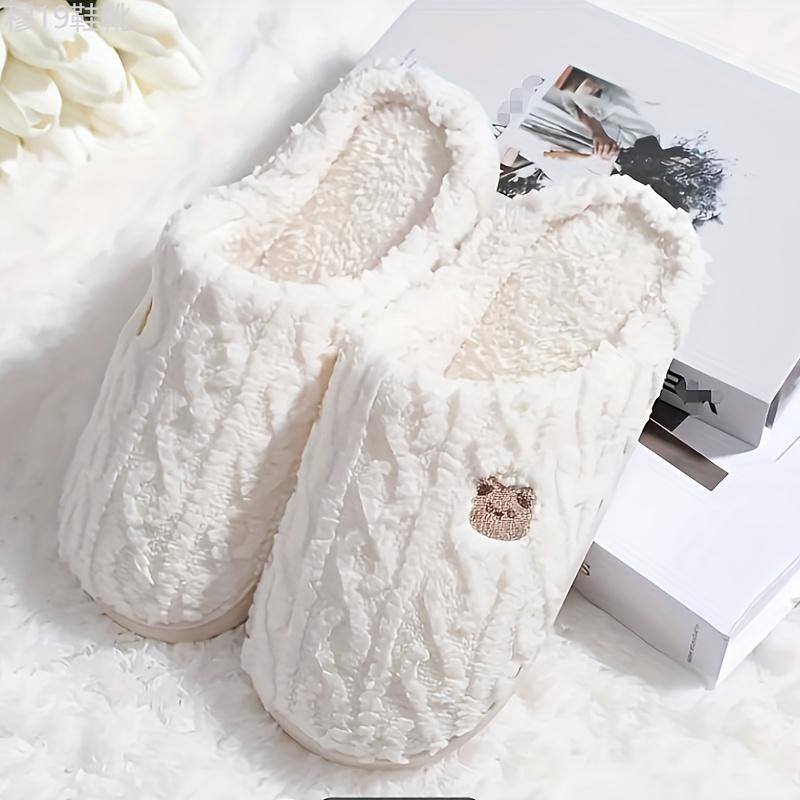 Ultra-Soft Bear Pattern Plush Slippers - Super Cute & Insulated, Effortless Slip-On for Cozy Winter Nights - Luxurious Flat Fuzzy Shoes, Perfect for Home & Bedroom Comfort Girl Footwear Women Walking Shoes Tsinelas Flipflop