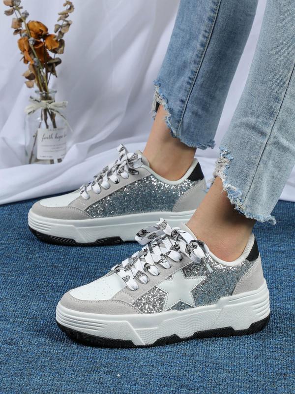 Fashionable Star Decor Lace Up Low Top Sneakers, Casual Comfortable Breathable Sports Shoes, Female All-match Round Toe Skate Shoes for Daily Wear