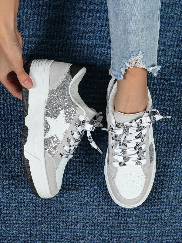 Fashionable Star Decor Lace Up Low Top Sneakers, Casual Comfortable Breathable Sports Shoes, Female All-match Round Toe Skate Shoes for Daily Wear