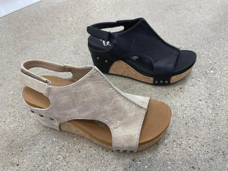 ?4 Beautiful Colors?Very G Wedges