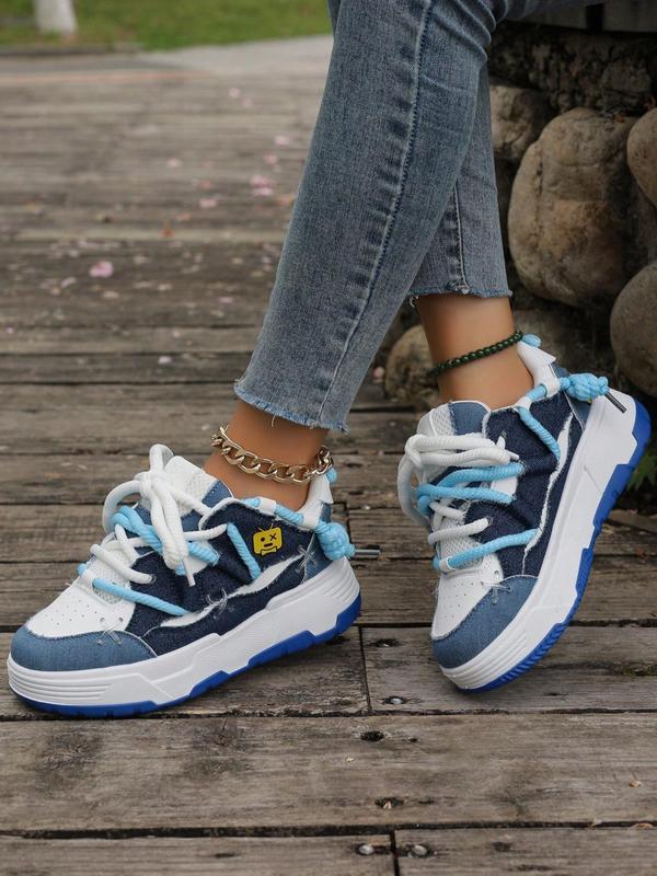 Women's Lace Up Low Top Colorblock Denim Sneakers, Fashion Comfortable Skate Shoes, Female All-match Round Toe Sports Shoes for Daily Wear