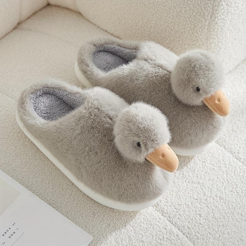 Hearthside Hug, Cozy Cartoon Duck Plush Slippers for Couples - Thick Sole, Non-Slip, Warm Indoor Shoes for Winter